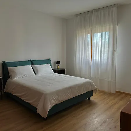 App Chiara- Mugello 3'-120 M2-garage Interno * 스카페리아