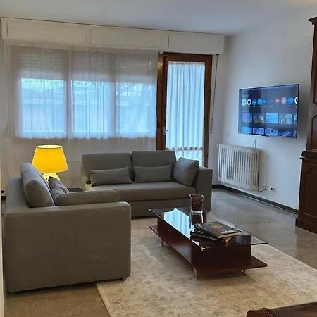 App Chiara- Mugello 3'-120 M2-garage Interno *